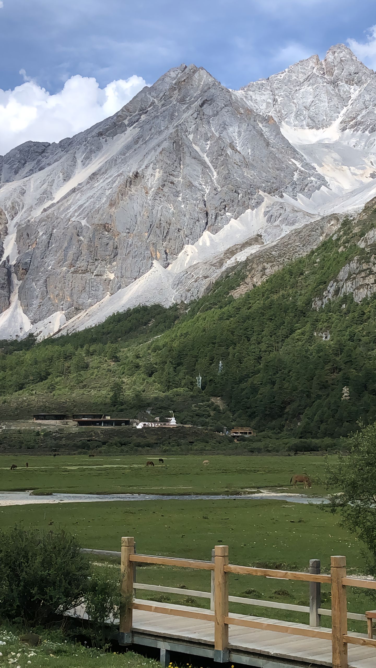 甘孜稻城亚丁景区（川西美景）-青争开放社区